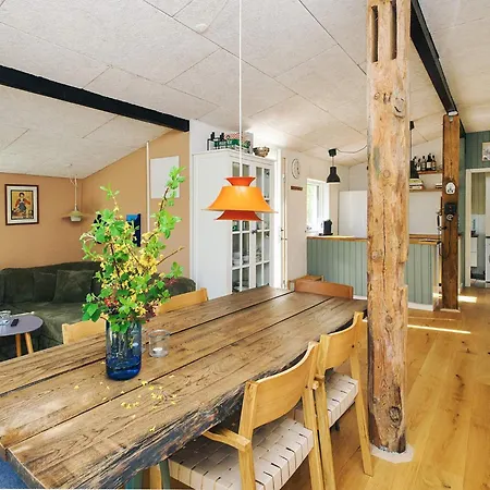 4 Star In * Slagelse